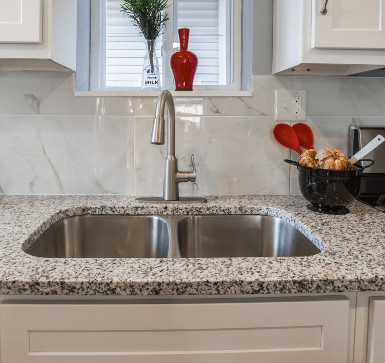 10 Best Stainless Steel Kitchen Sinks (2024 Guide)